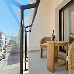 Salara Living By Lica * Εστεπόνα